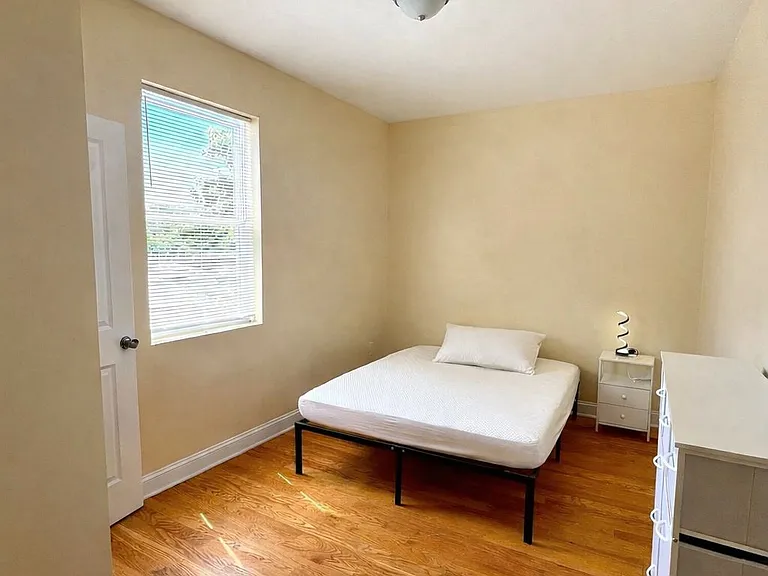 2241 N Camac St — Photo 9