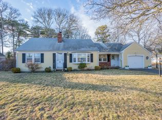 2 Widgeon Ln, West Yarmouth, MA 02673