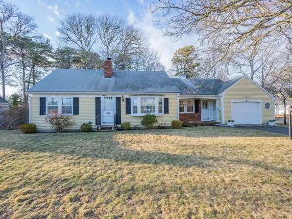 2 Widgeon Lane, West Yarmouth, MA 02673