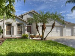 30433 Iverson Dr, Zephyrhills, FL 33543