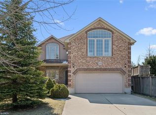419 Kelso Dr, Waterloo, ON N2V 2S1