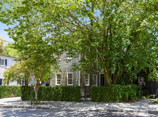 4 Elizabeth St, Charleston, SC 29403