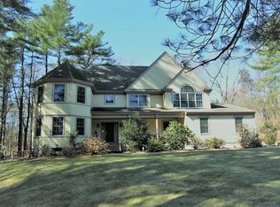 11 Starlight Dr, Walpole, MA 02081
