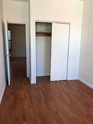 5th image of 10 Elizabeth St APT 17
