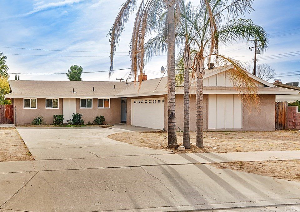 1st image of 1275 Echo Dr