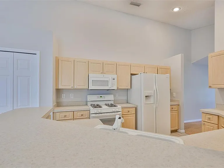 6610 Cambridge Park Dr — Photo 11