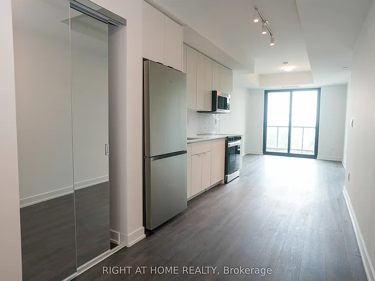 2075 Lakeshore Rd #308 — Photo 13