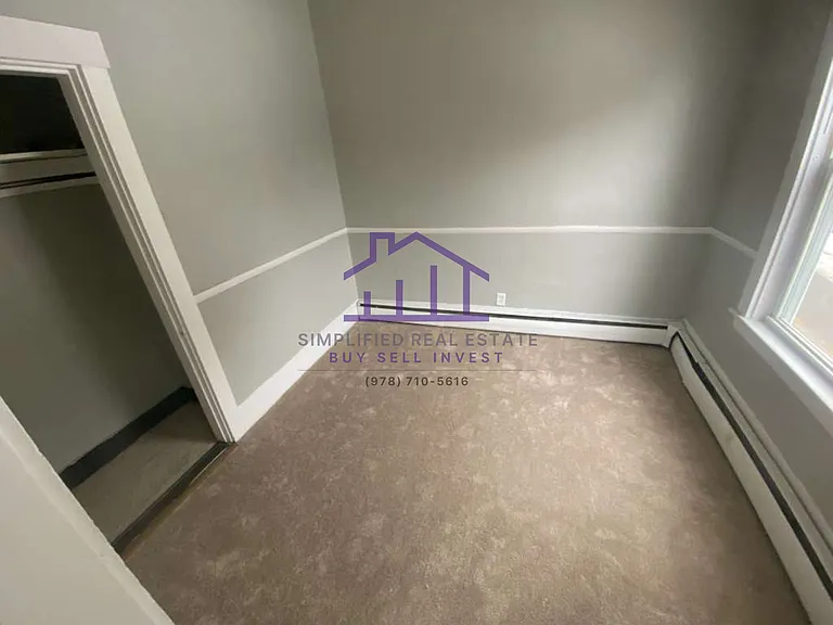 14 College St #3 — Photo 8