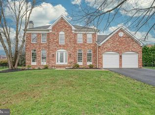 3 Murray Rd, Moorestown, NJ 08057