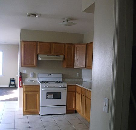 2nd image of 30 Stuyvesant Ave
