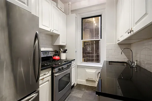 Sold by Corcoran | media 16