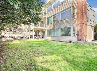 2225 W Raye St #2225, Seattle, WA 98199