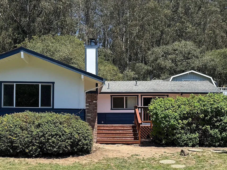 640 Peaceful Valley Dr