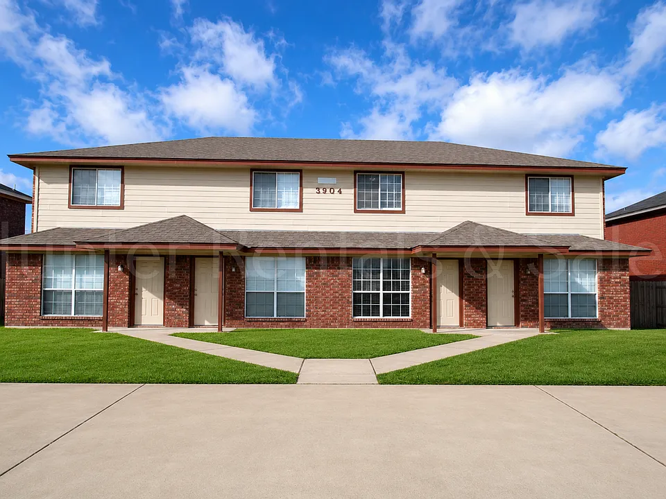 3904C Gus Dr