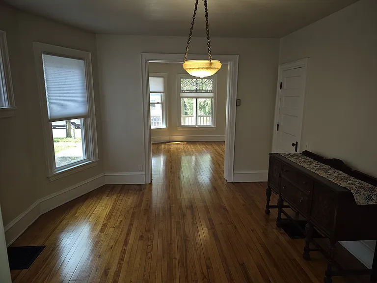1047 E Gorham St #1 — Photo 7