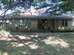 825 Key West Rd, Reno, TX 75462