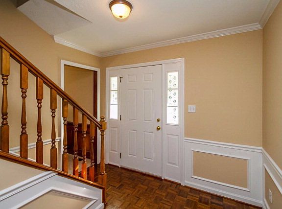 3rd image of 125 Maple Creek Dr