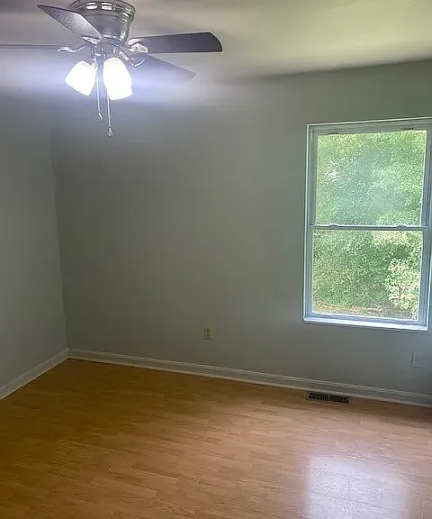 1299 Crescent Ct — Photo 15