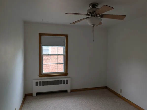 1109 Haywood Dr #2, Madison, WI 53715