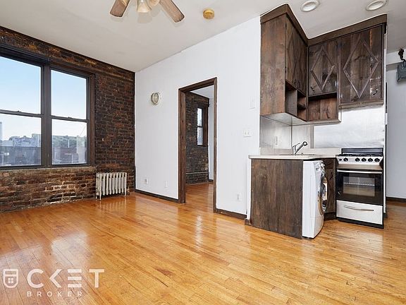 2nd image of 647 E 11th St APT 28