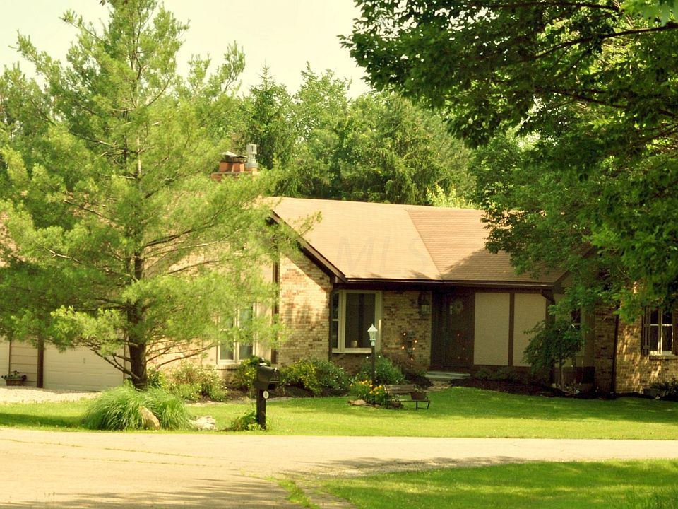 1st image of 61 Indian Wood Dr SE