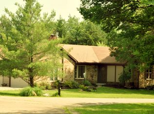61 Indian Wood Dr SE, Thornville, OH 43076