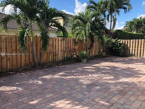 4th image of 4756 NW 109th Psge