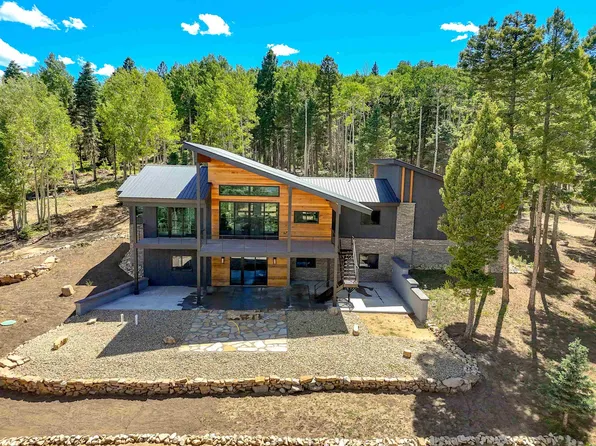 82 Via de Maria, Angel Fire, NM 87710