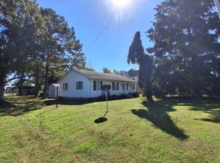 20164 Saxis Rd, Saxis, VA 23427