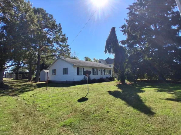 20164 Saxis Rd, Saxis, VA 23427