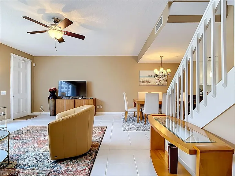 14700 Escalante Way — Photo 5