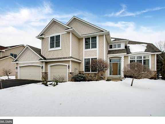 2nd image of 10748 Hawthorn Trl