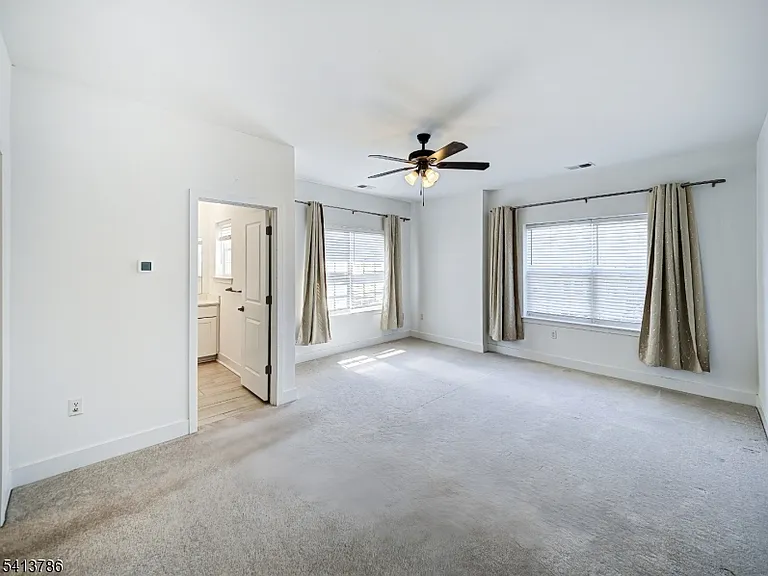 67 Veterans Way — Photo 26