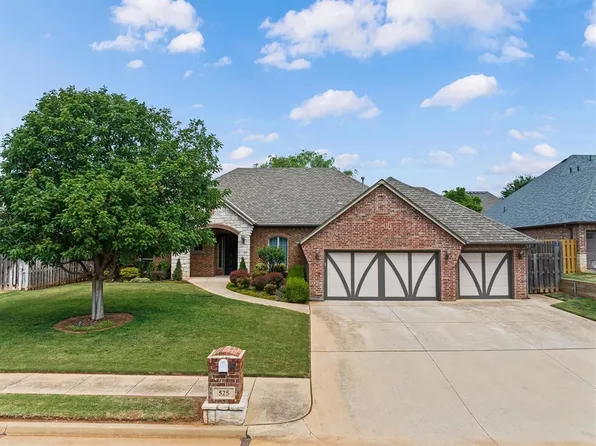 525 Celtic Ct, Edmond, OK 73003