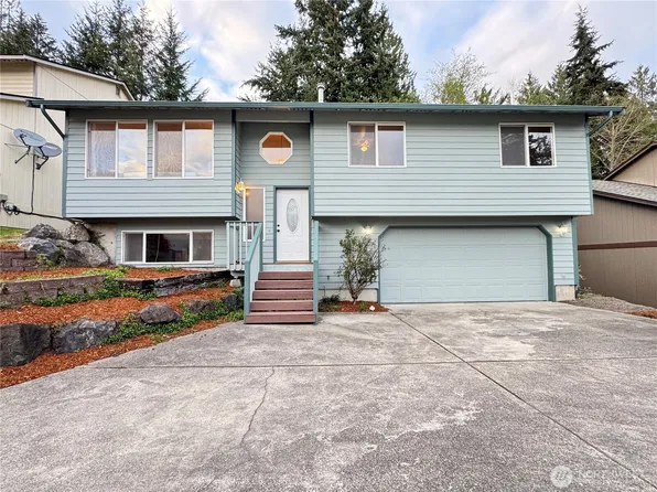 4569 Knute Anderson Road NW, Silverdale, WA 98383