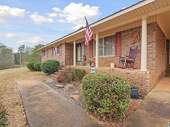 3rd image of 1753 County Road 111