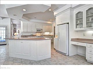 2nd image of 137 Sir Thomas Lunsford Dr