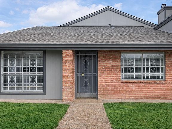 2nd image of 5815 Village Forest Ct