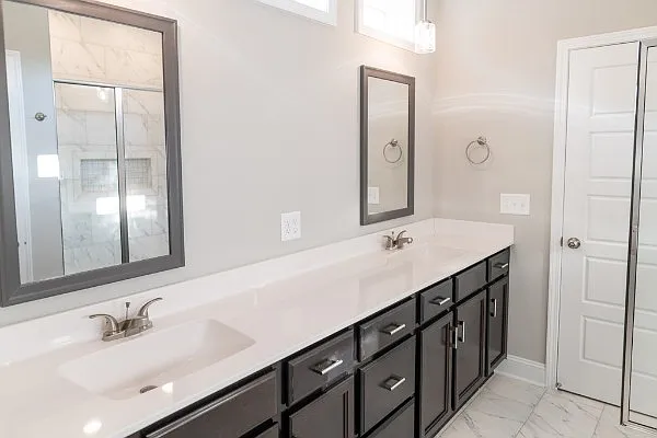 2402 Bucklin Dr — Photo 8