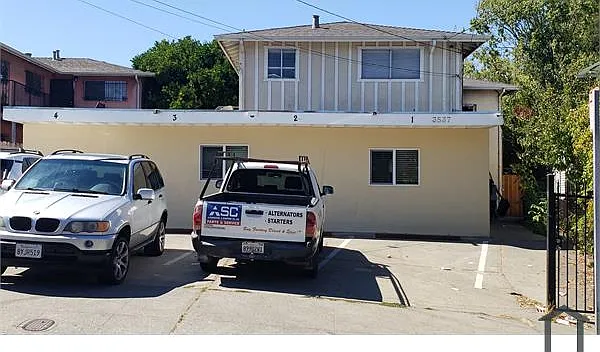 3537 Galindo St #3 — Photo 1
