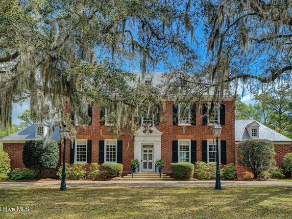 807 Forest Hills Drive, Wilmington, NC 28403