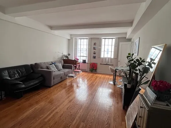 333 West 56th Street image 1 of 4