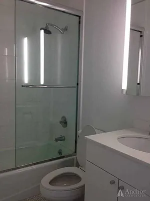 Rented by Anchor Associates | media 6