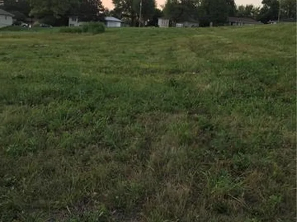 LOT 10 South St, Lexington, MO 64067
