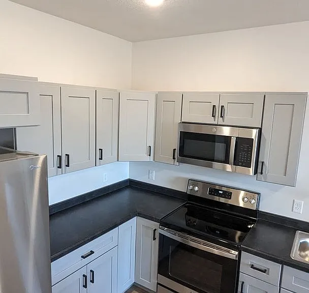 116 W Main St — Photo 5