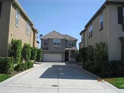 3884 Purple Finch Ln photo 1