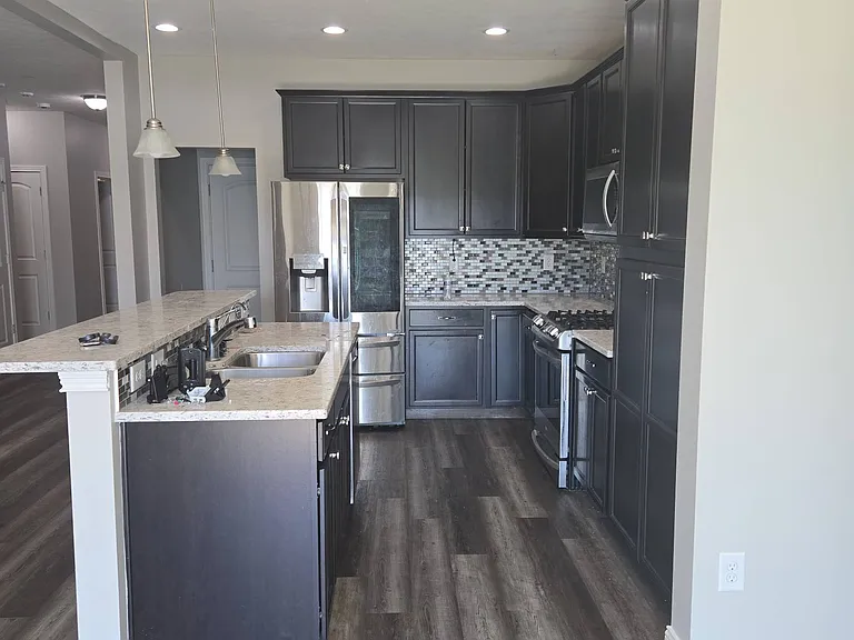 6323 Burgin Dr — Photo 10