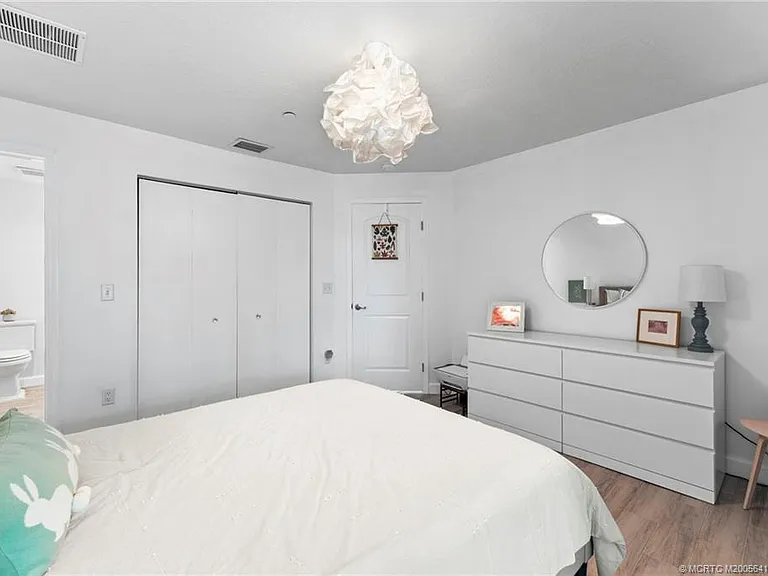 2929 SE Ocean Blvd #F10 — Photo 13
