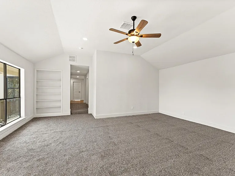 3725 Griggs Rd — Photo 29