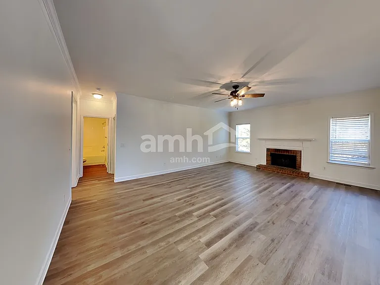 3004 Macon Ct — Photo 7
